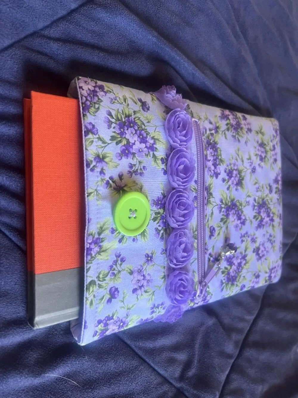 NWOT Front Zipper Pocket, Padded Handmade Mini Book Sleeve, eReader Button Pouch